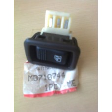 MB718744 MİTSUBİSH GALANT CAM AÇMA ANAHTAR